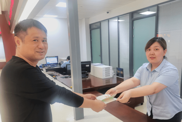 西青区：“进一扇门 办两地事” 医师执业  注册实现跨省通办