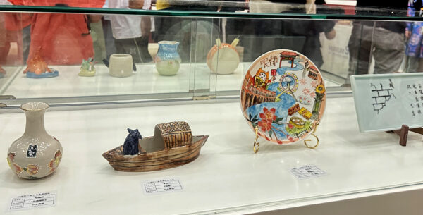 第四届全国少年儿童绘画书法美育展开展 传统文化陶艺作品惊艳亮相