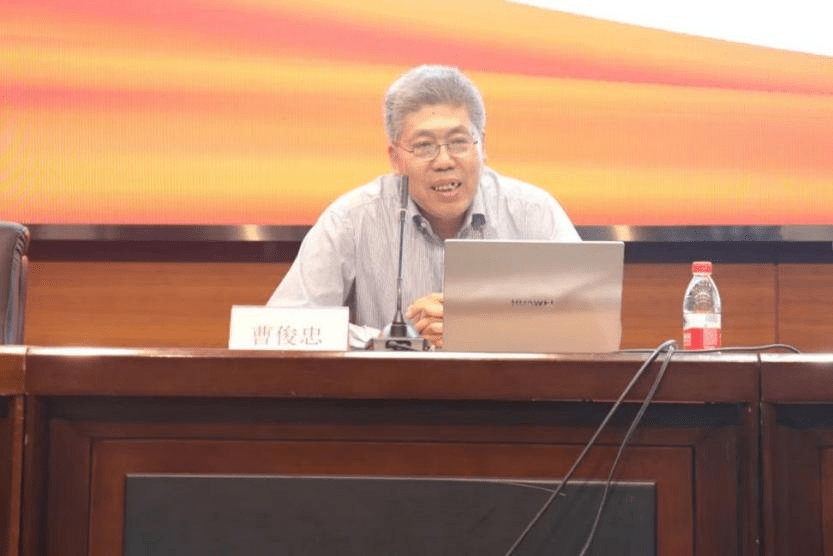 劳动模范进校园 校企共建创未来 天津联通劳动模范助力高校人才培养