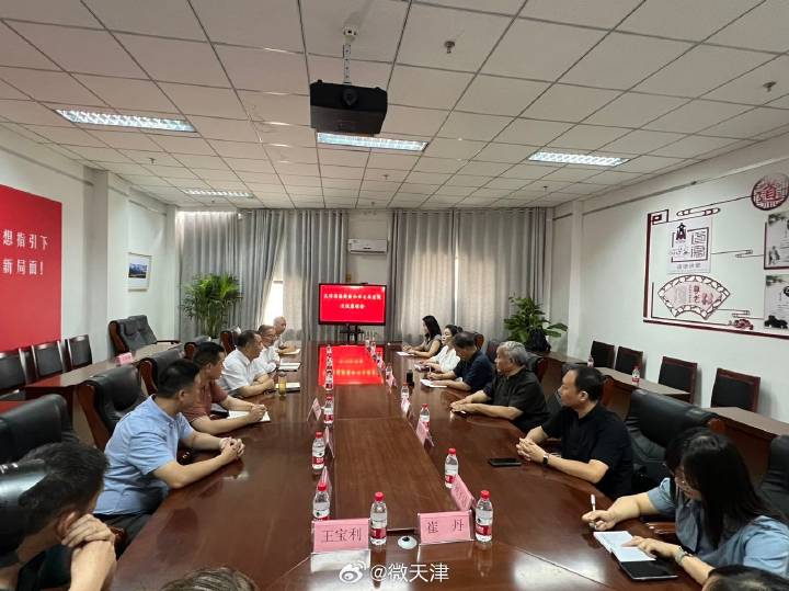“山海情韵·文旅共融”天津滨海新区与和田书画交流笔会成功举行