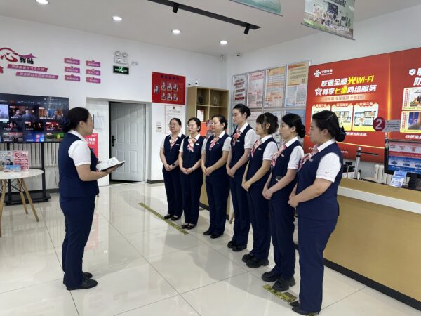 产品因品质被爱，服务因诚信被信赖——记天津联通服务之星、塘沽杭州道营业厅