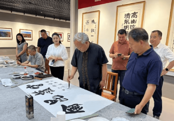 “绘山海情韵 促文旅共融”滨海新区文旅局与和田文旅合作共建及文化交流活动成功举行