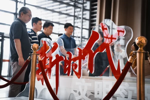 滨海新区接待北京电影学院一行考察调研