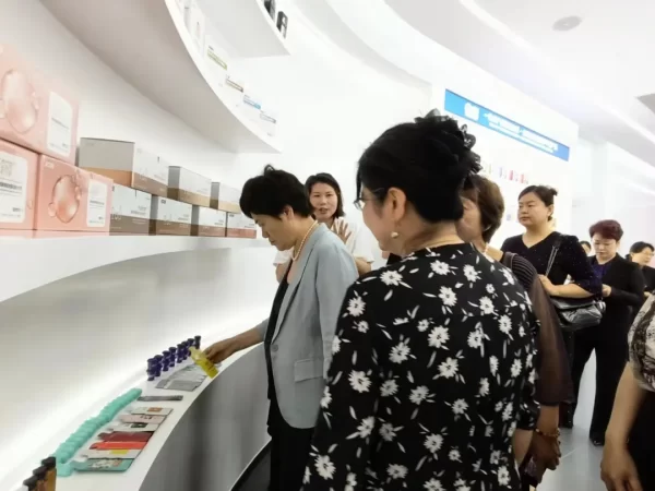 科技创新显巾帼之力 汇聚资源谋合作发展