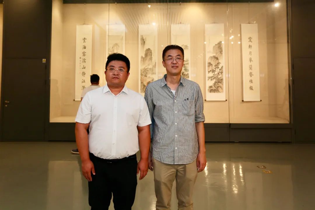 王宝利山水画作品展在滨海美术馆开幕 75件套作品呈现“翰墨蕴香”