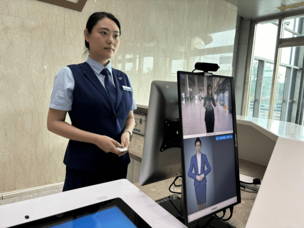 热点关注｜服务再升级 交流无障碍——智能手语翻译机在天津市政务服务中心正式启用