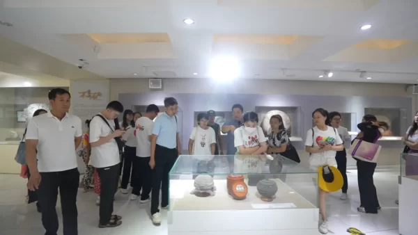 探寻历史记忆 启迪未来智慧——高新区开展职工研学文化之旅主题实践活动