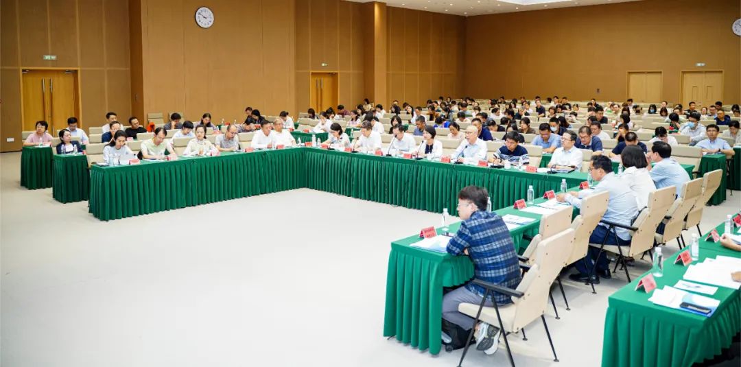 打好政策“组合拳” 构筑转化“医高地”——市卫生健康委举办医疗卫生机构科技成果转化政策宣讲会
