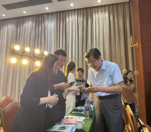 “走进滨海——津港旅游消费洽谈会”在新区举行