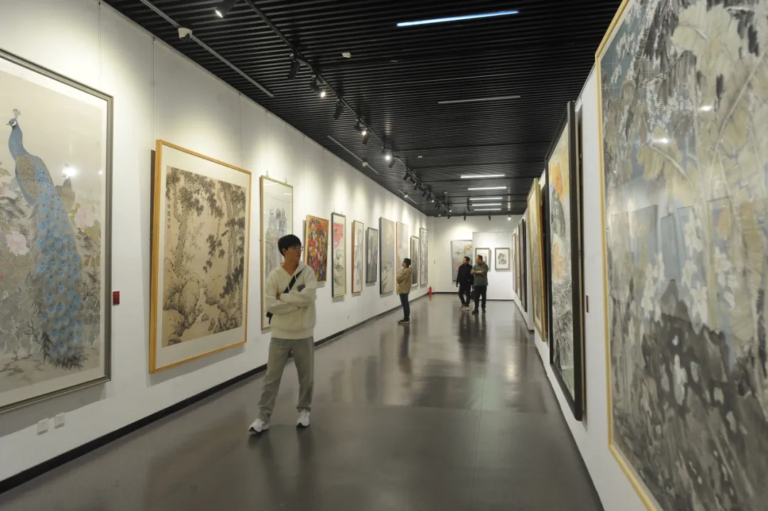 “寻找美丽中国”——京津冀青年美术家采风写生创作展览在津开幕
