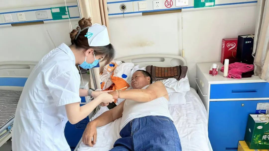 高质量推进东西部协作和支援合作 | 援派“墩苗”历练筋骨 助力年轻干部成长