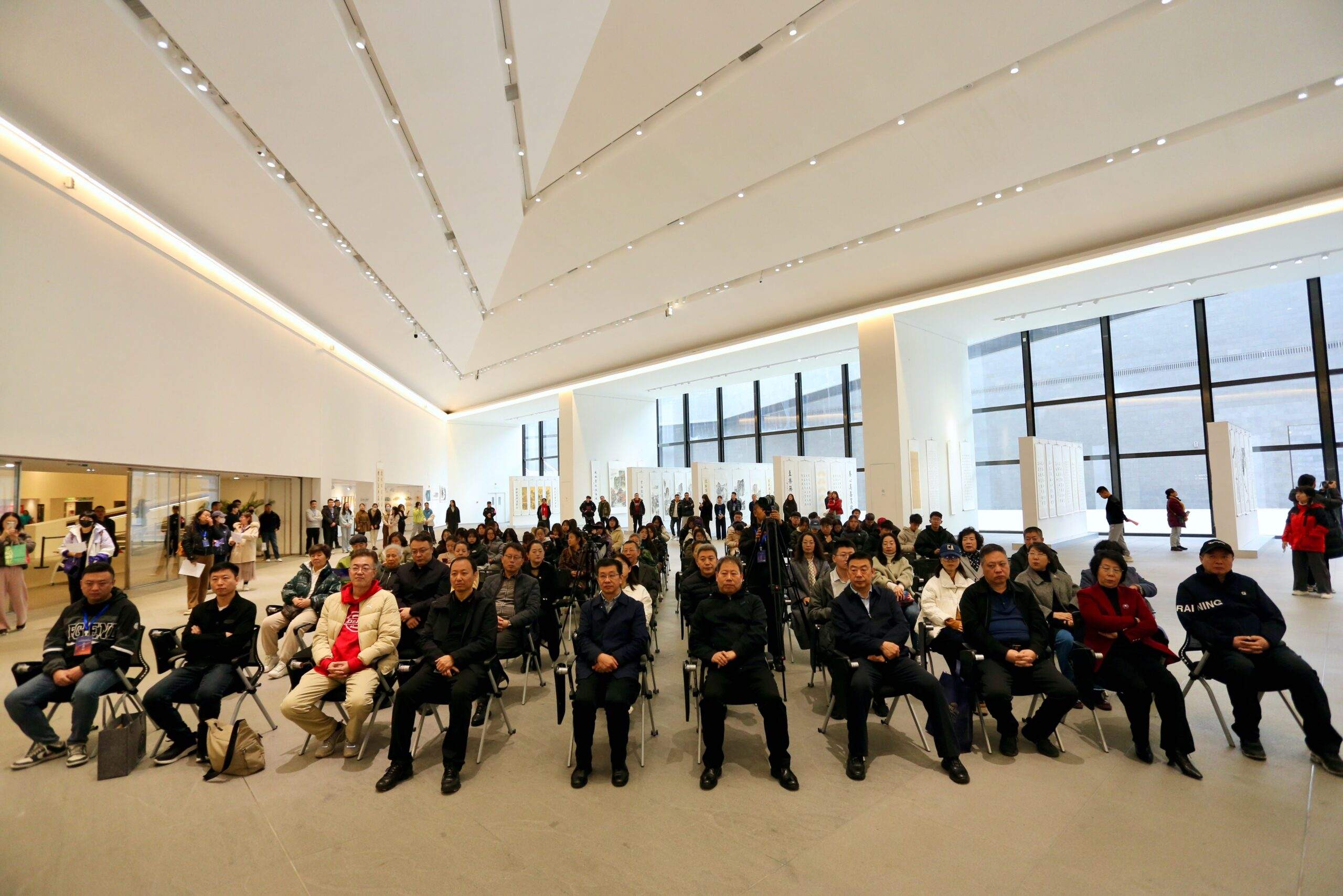 天津书画名家优秀作品大同展举行 王宝利携百余件作品“问道”大同