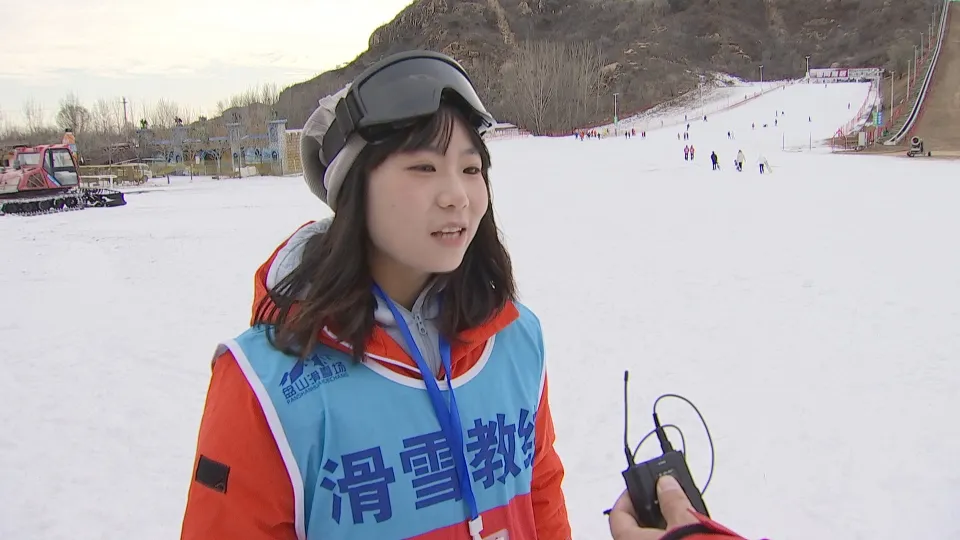 盘山滑雪场开启今冬冰雪初体验