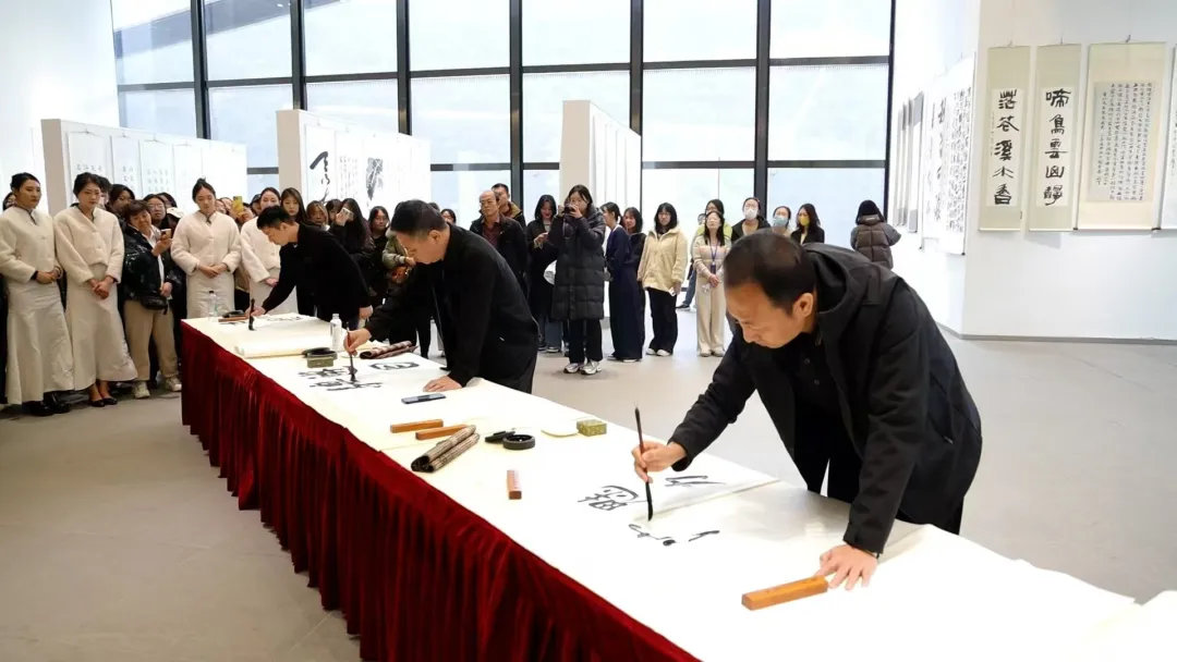 东西交流 | “魅力滨海·遇见大同——2024天津书画名家优秀作品大同展”在大同美术馆开幕
