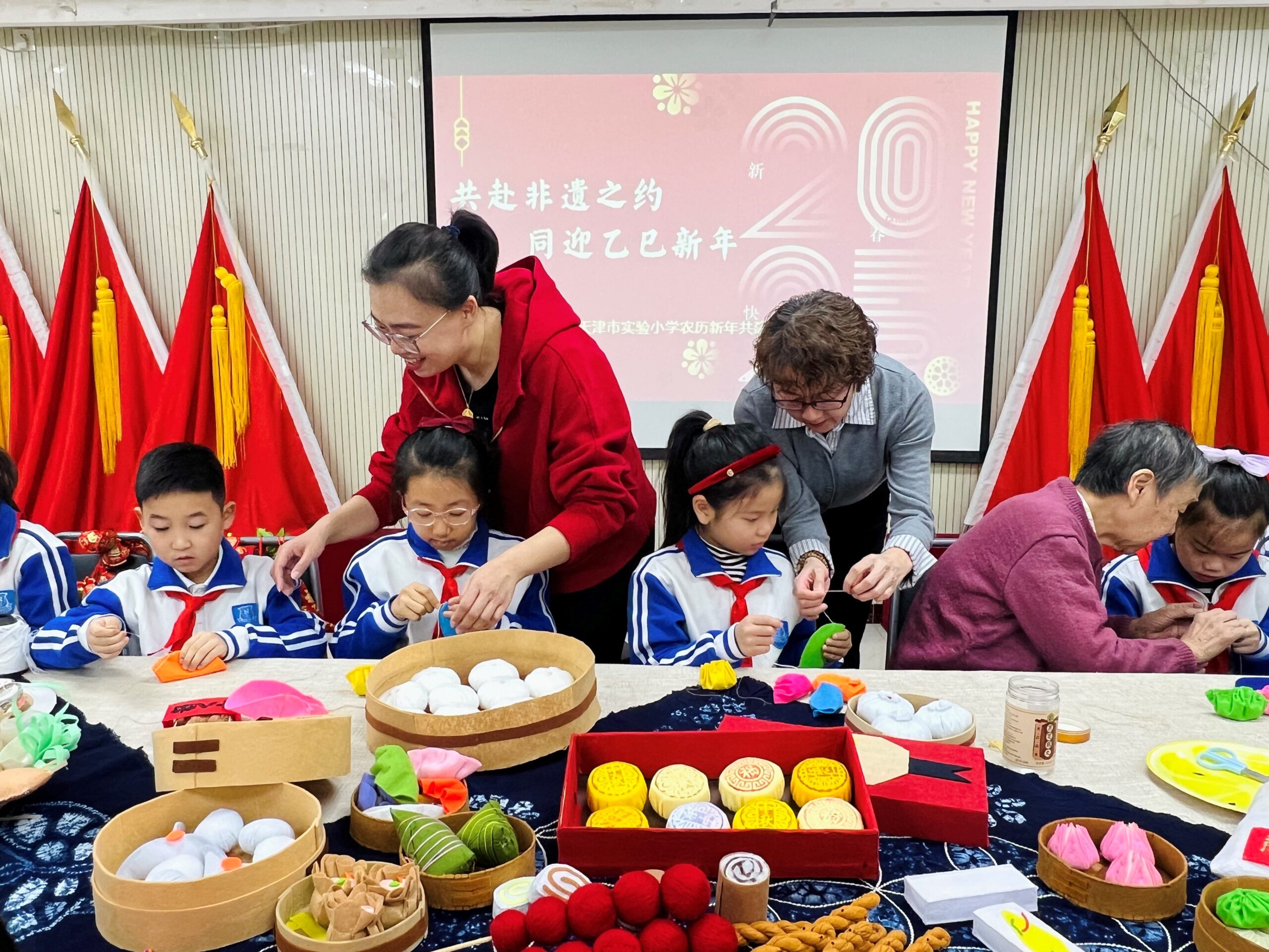 华荫南里迎新春，非遗传承暖人心