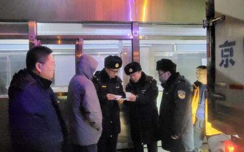 高新区市场监管局深入农产品批发市场开展春节前食品安全专项检查