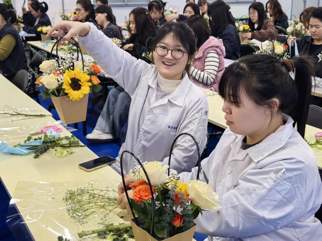 【多彩基层】基层巾帼显英姿 半边天里绽芳华