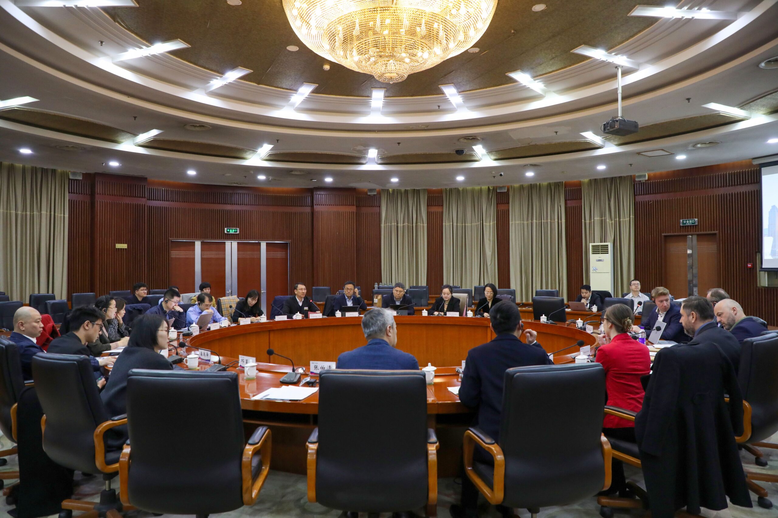 匈牙利科技代表团访问天津高新区