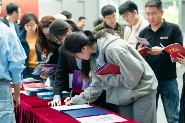 以时代强音奏响劳动者之歌！“你好 保税”职工演讲比赛决赛圆满落幕