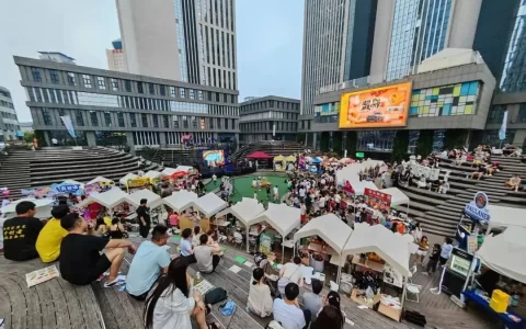 点亮“滨城”夜生活 “精酿的夏天”市集登陆滨海高新区