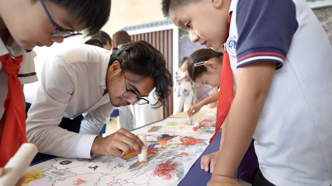 “上合有约 津彩非遗”2025国际青少年天津文旅行——天津博物馆站活动在天津圆满举办