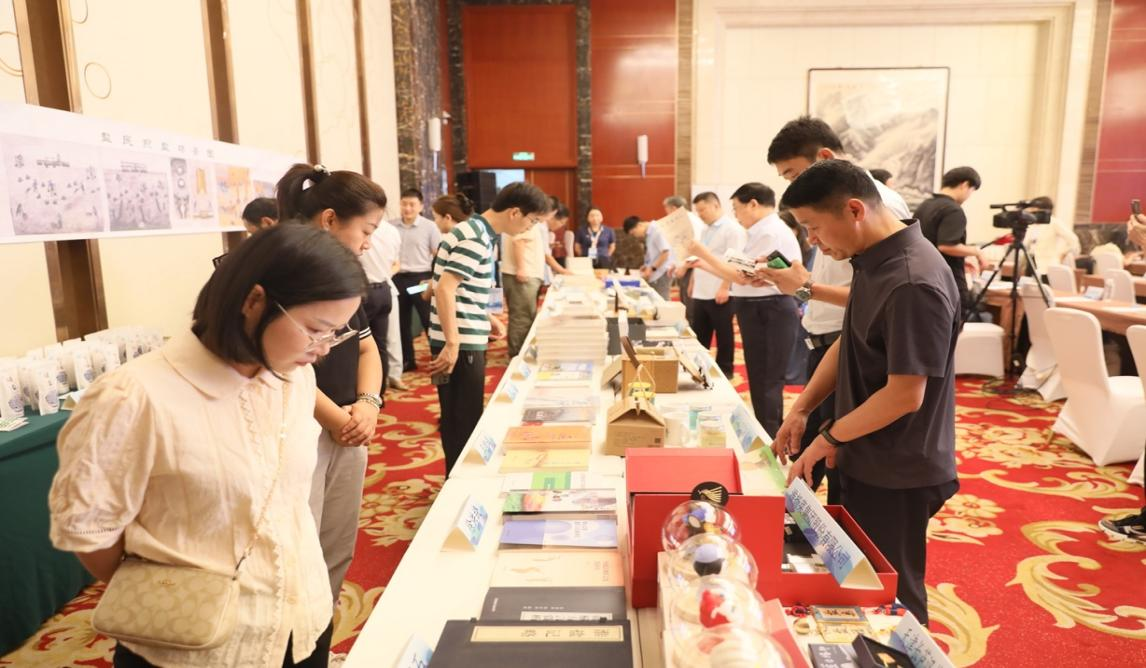 繁荣盐文化研究  加强遗产保护  促进文旅融合 “新质生产力背景下盐文化保护传承与开发利用” 学术研讨会   暨2025年全国盐文化场馆联盟工作会议 中国盐文化研究中心学术年会在天津市召开