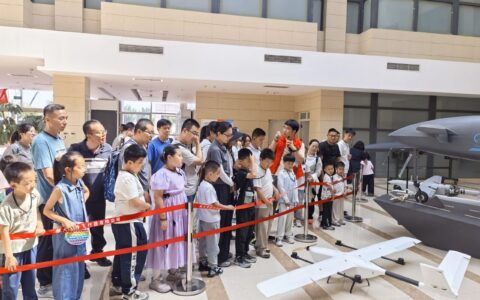 传承航天科学精神 点亮少年科创梦想